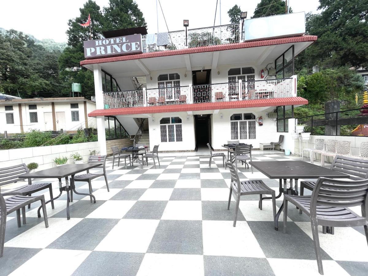 Hotel Prince ! Nainital Mall Road-Prime-Location In-Front-Of-Naini-Lake Hygiene-And-Spacious-Room Kültér fotó