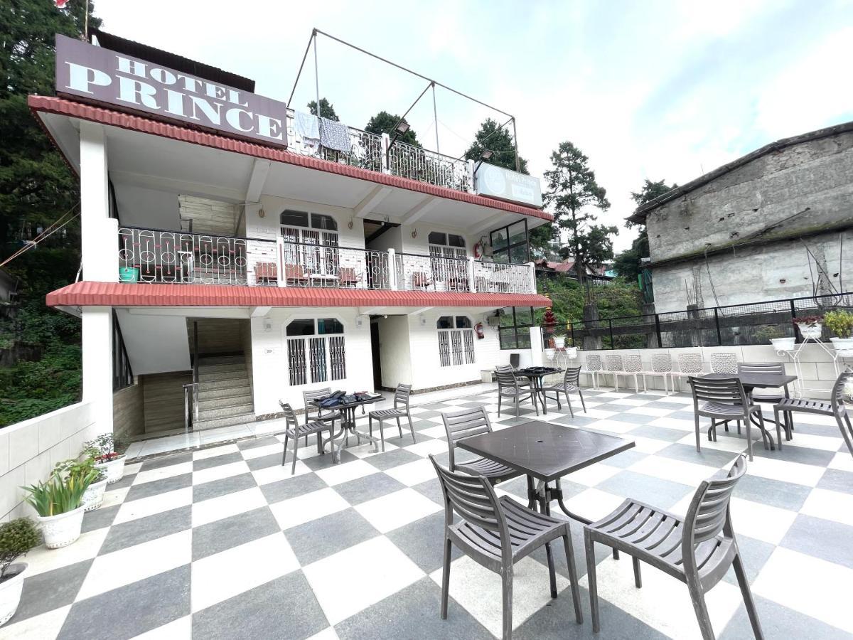 Hotel Prince ! Nainital Mall Road-Prime-Location In-Front-Of-Naini-Lake Hygiene-And-Spacious-Room Kültér fotó